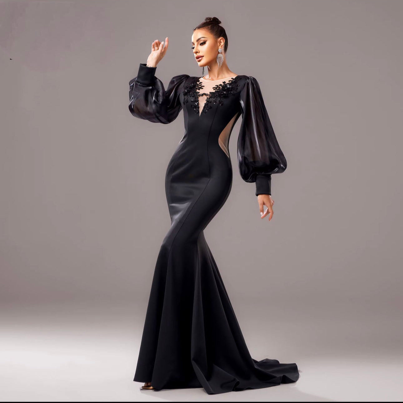 Dress Isis